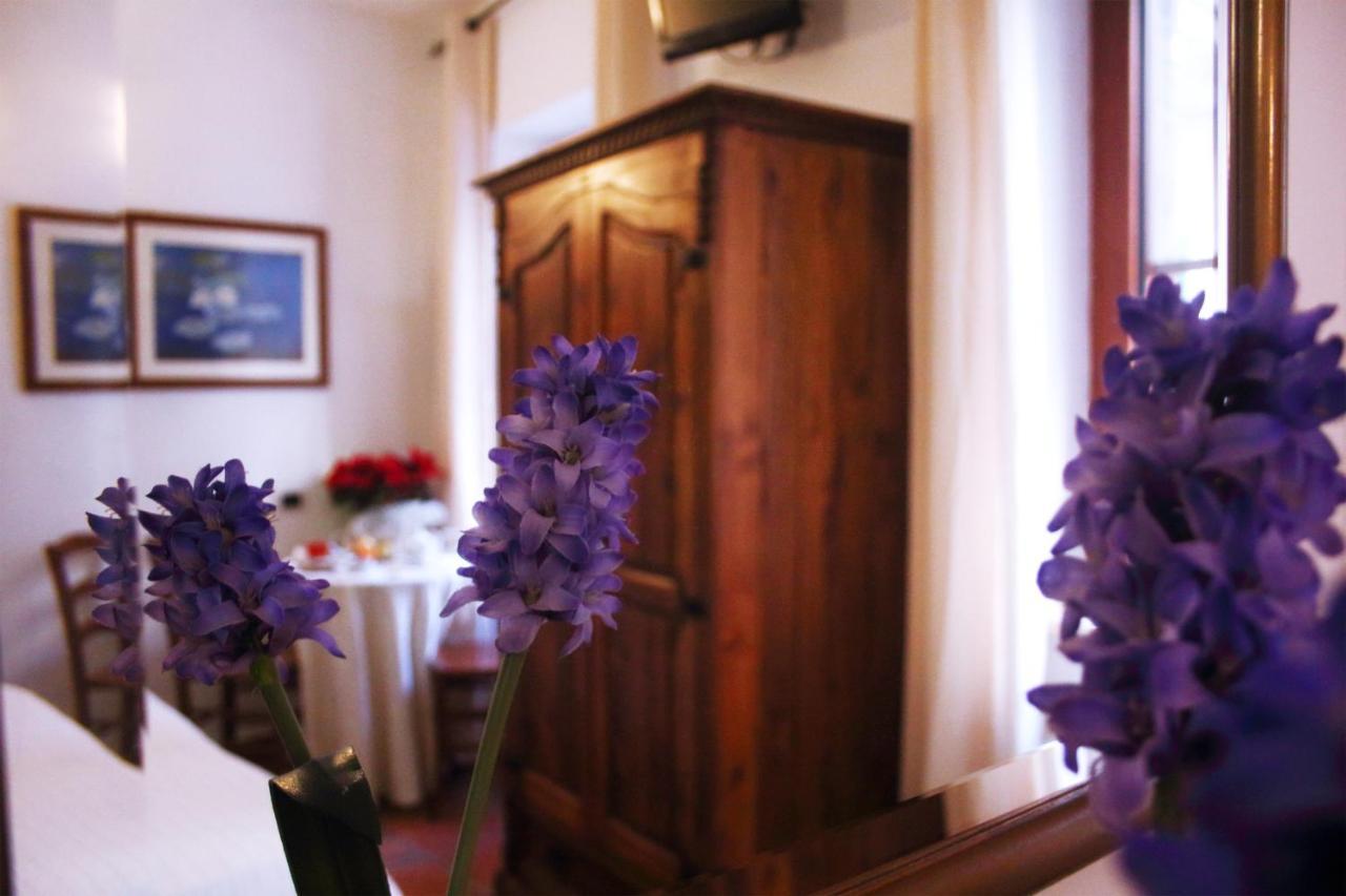 Locanda Dell'Arcangelo Rocca Massima Dış mekan fotoğraf